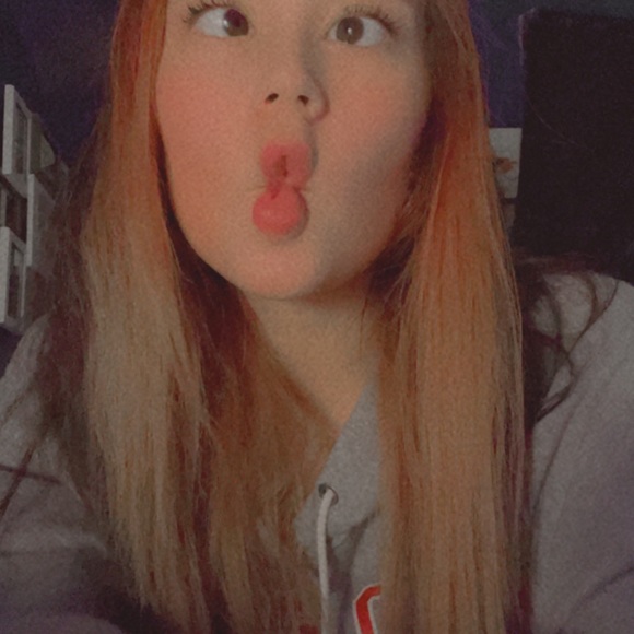 Meet your Posher, Miranda - Picture 1 of 2